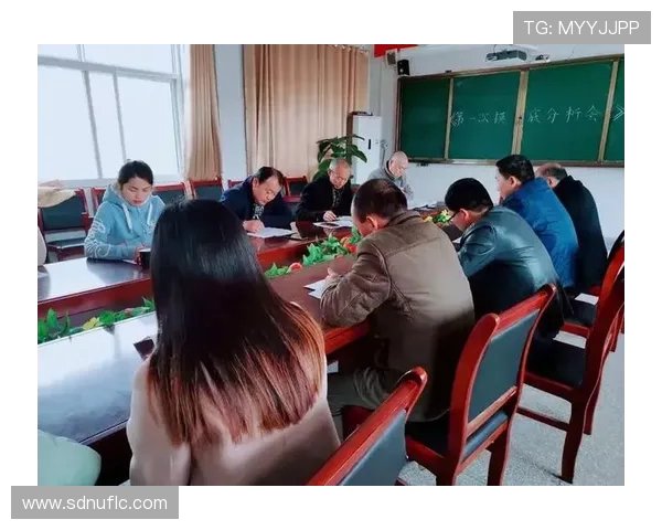 上海飞盘队进攻表现分析与得失总结探讨